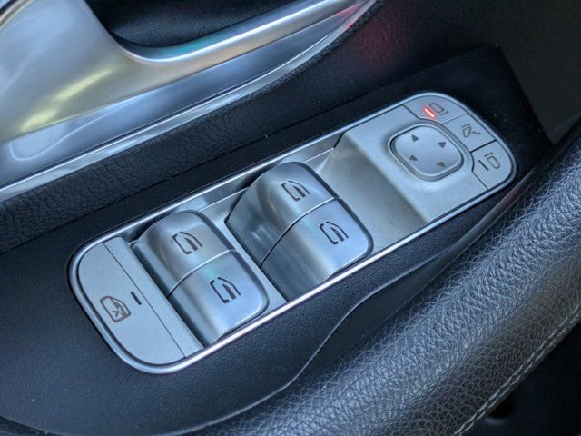 Used 2022 Mercedes-Benz GLS 450 4MATIC image 20