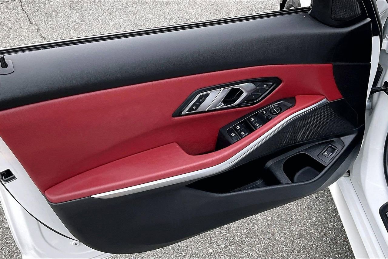 Used 2023 BMW M340i image 28