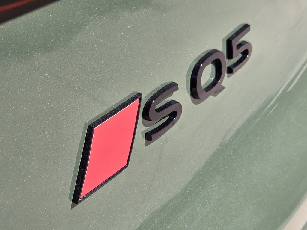 New 2026 Audi SQ5 Prestige AWD/4WD image 14