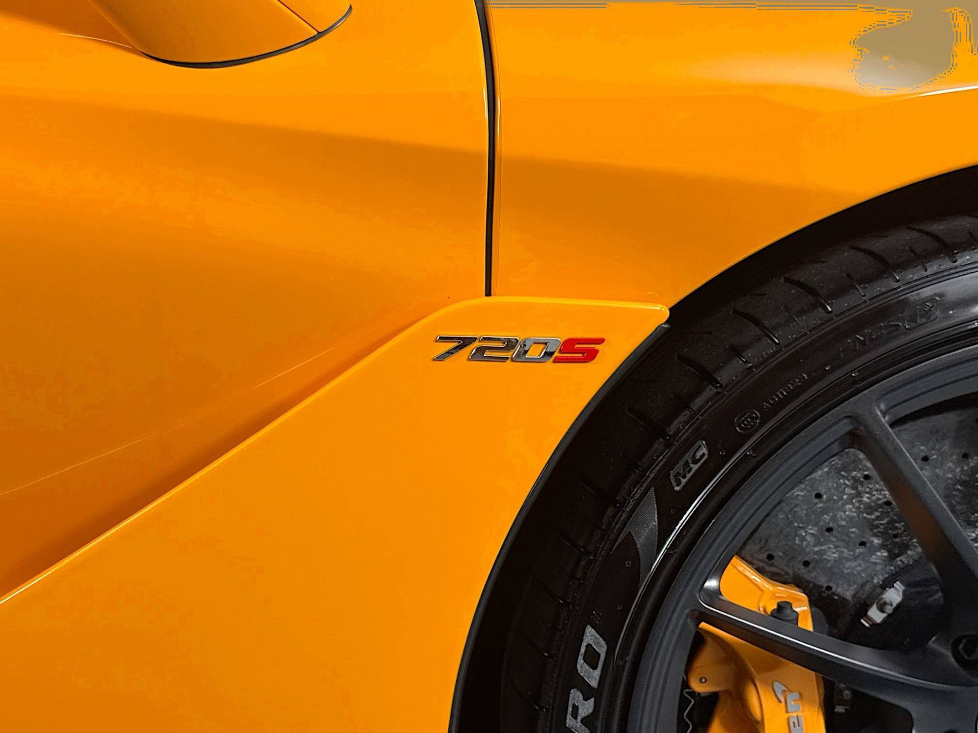 Used 2022 McLaren 720S Spider RWD image 64