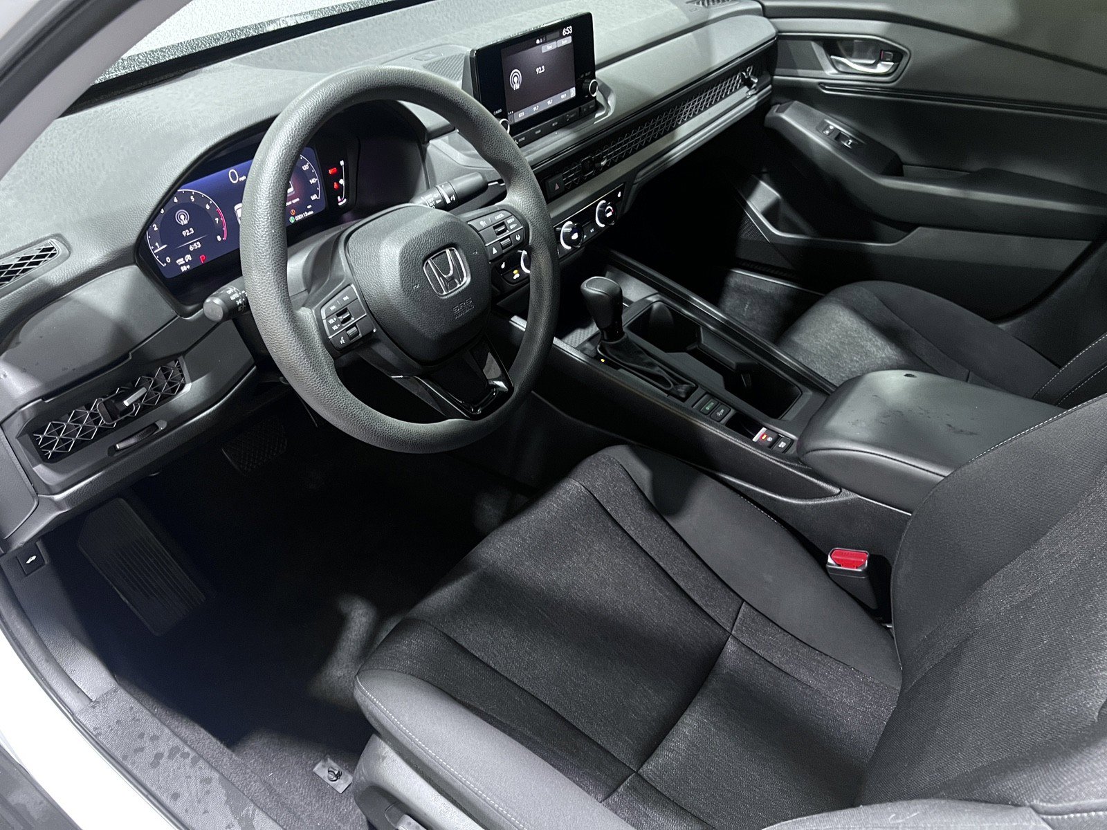 Used 2023 Honda Accord EX image 14
