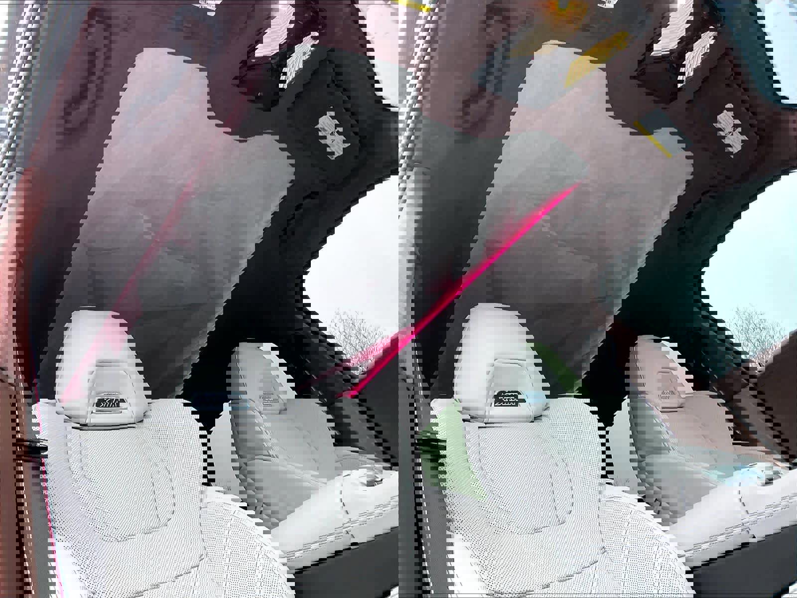 Used 2025 BMW XM image 23