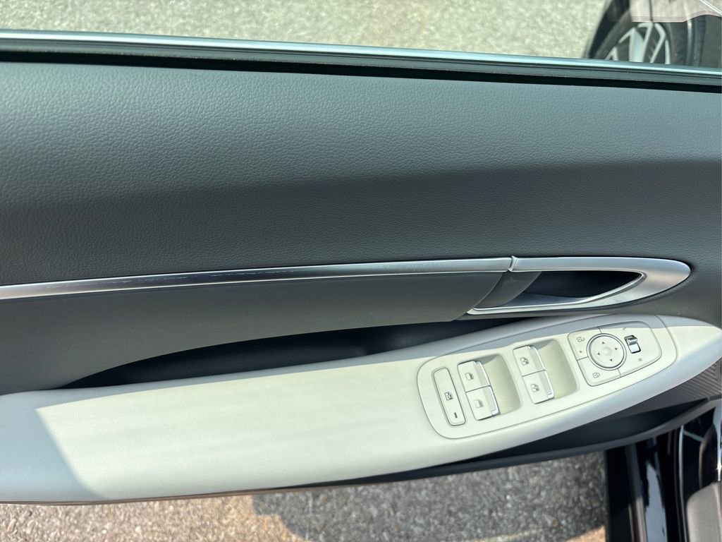 New 2024 Hyundai Sonata SEL image 30