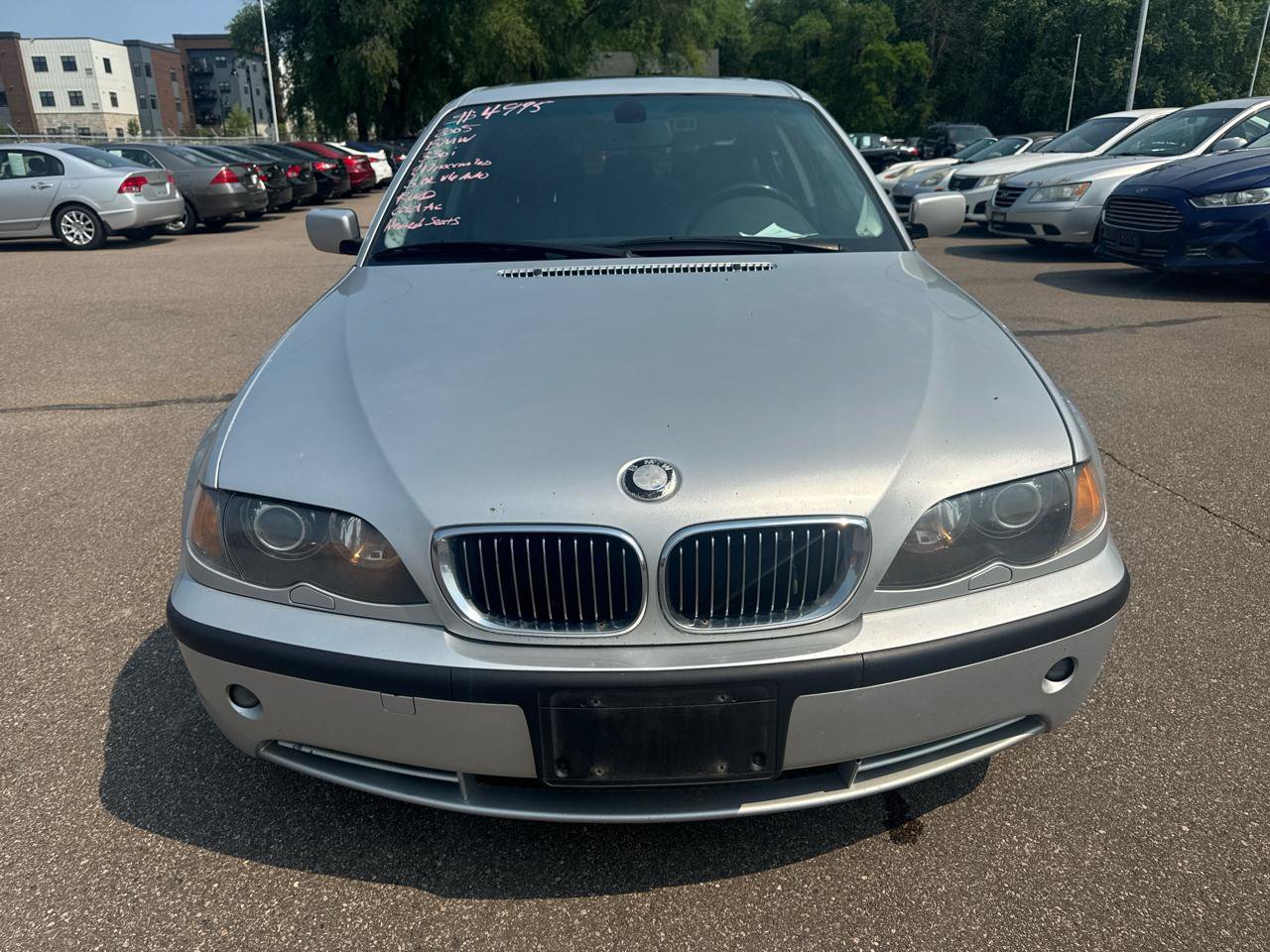 Used 2005 BMW 330i Sedan RWD image 2