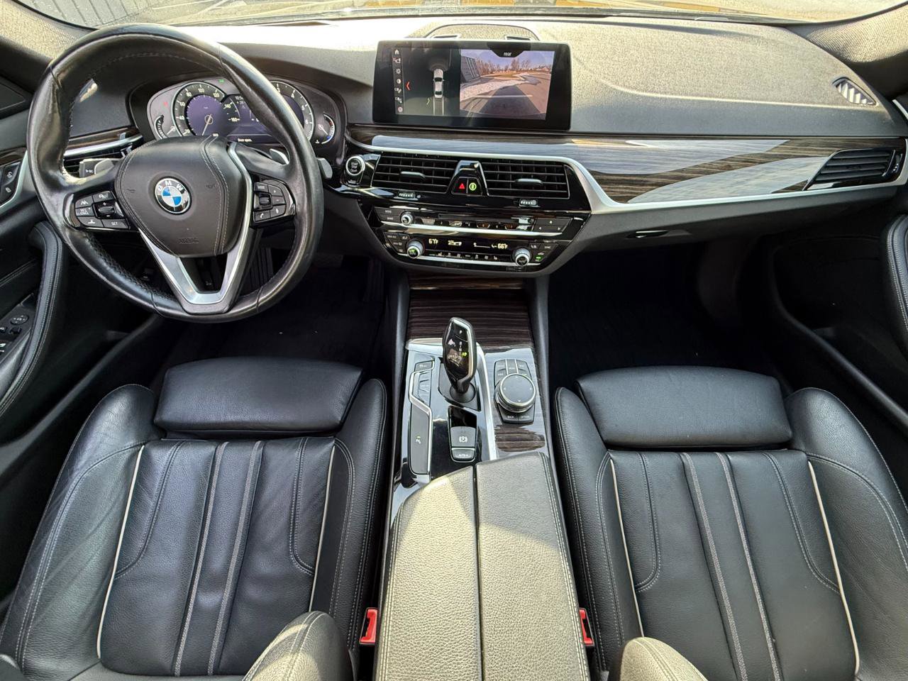 Used 2019 BMW 540i image 9