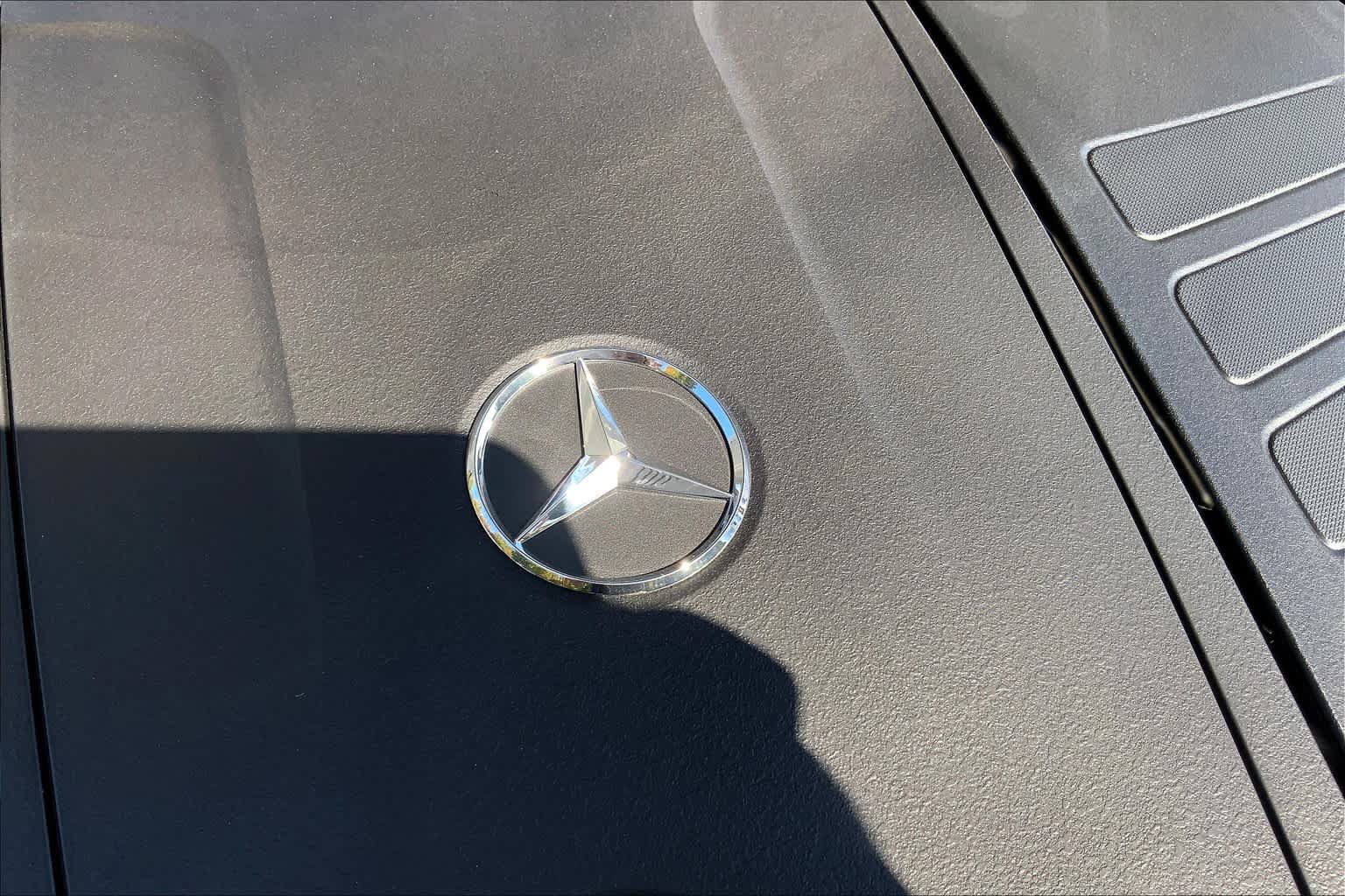 Certified 2025 Mercedes-Benz C 300 4MATIC Sedan image 16