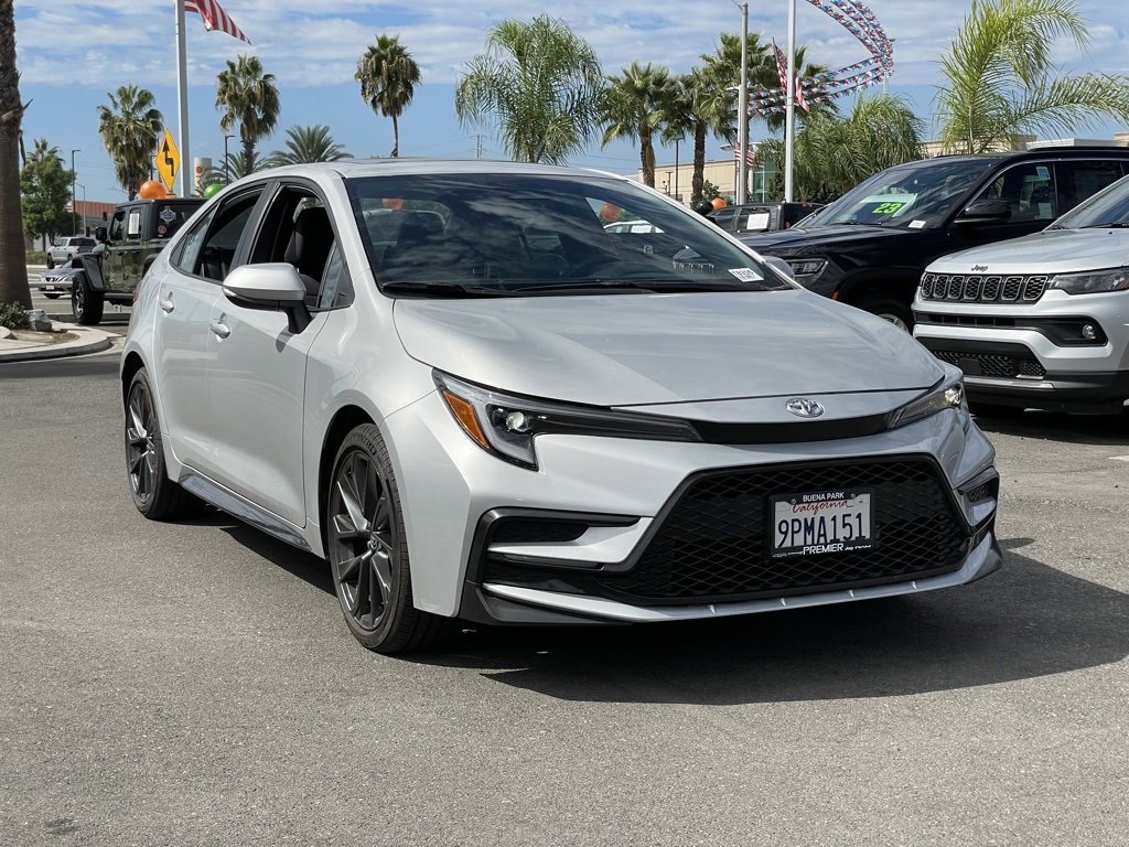 Used 2024 Toyota Corolla SE image 9