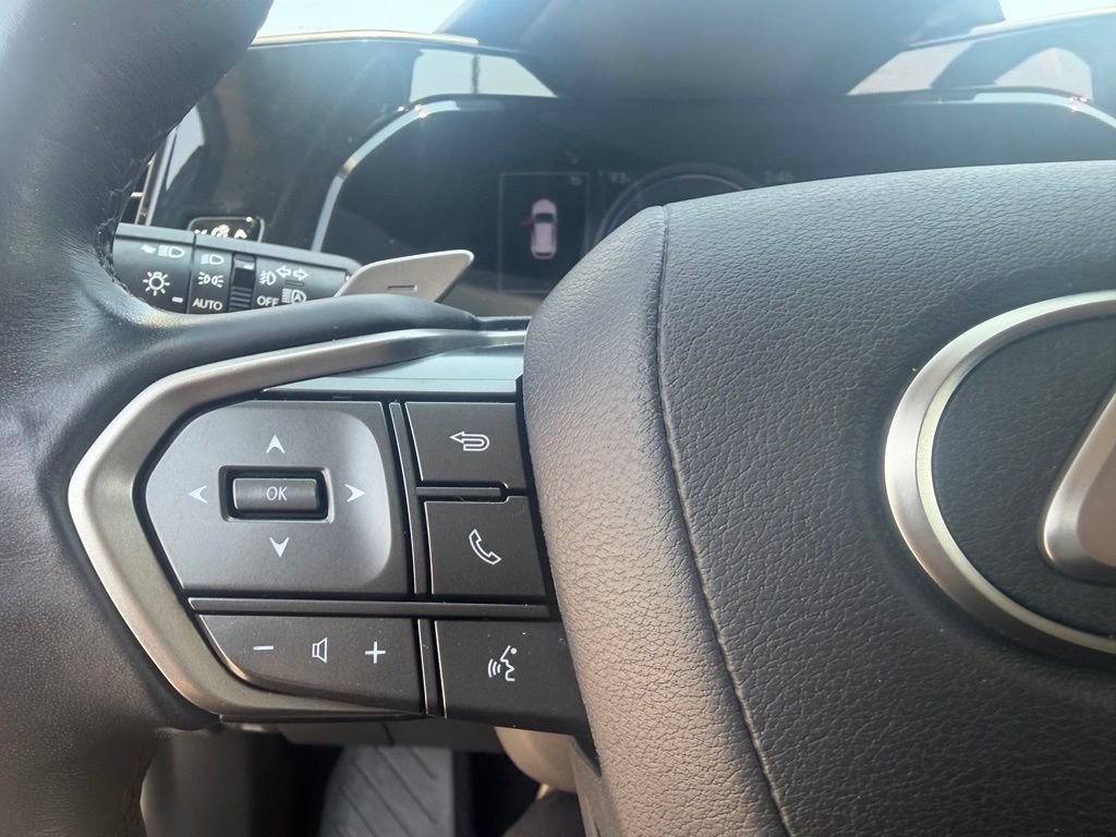 Used 2024 Lexus NX 350h AWD image 21