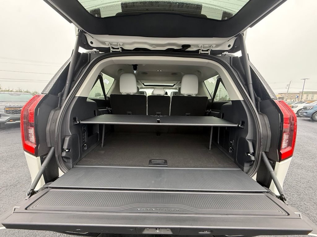 New 2027 Ford Expedition Max Platinum AWD/4WD image 55