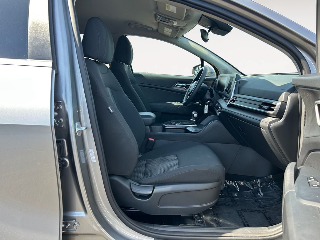 Used 2024 Kia Sportage LX AWD/4WD image 10