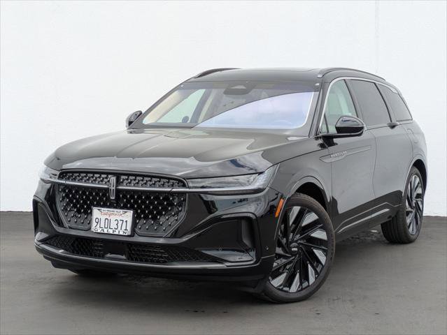 Used 2024 Lincoln Nautilus Black Label w/ Jet Appearance Package (87T)