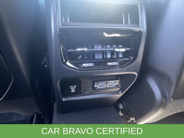 Used 2022 Jeep Grand Cherokee Laredo w/ Luxury Tech Group I AWD/4WD image 21