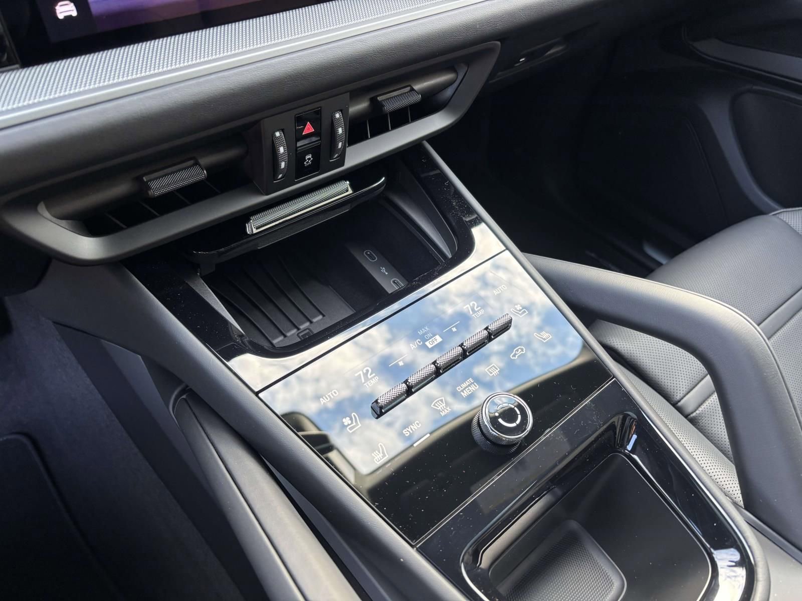 New 2026 Porsche Cayenne S AWD/4WD image 32