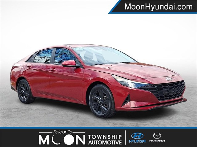 Used 2023 Hyundai Elantra SEL w/ Cargo Package image 1