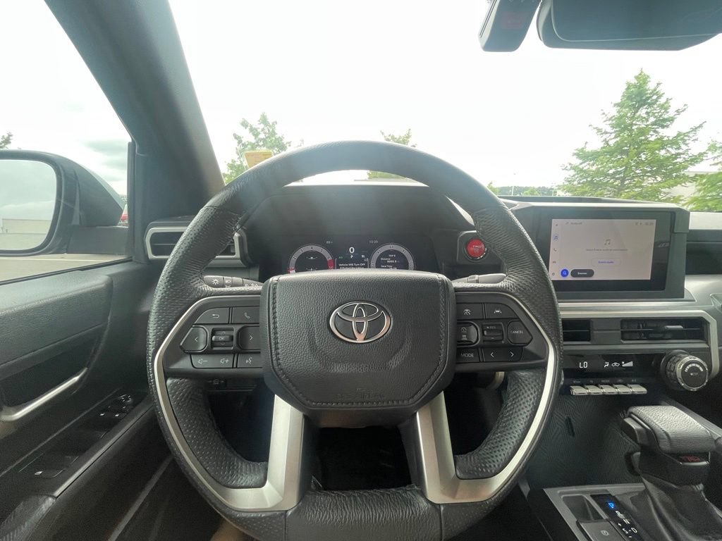 Used 2024 Toyota Tacoma TRD Sport AWD/4WD image 13