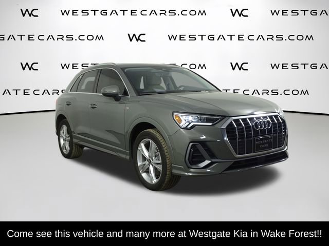 Used 2024 Audi Q3 2.0T Premium Plus image 2