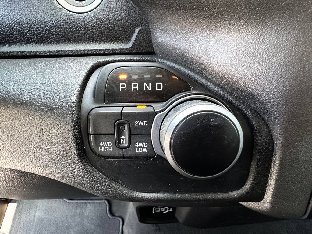 Used 2019 RAM 1500 Tradesman w/ SXT Appearance Group AWD/4WD image 31