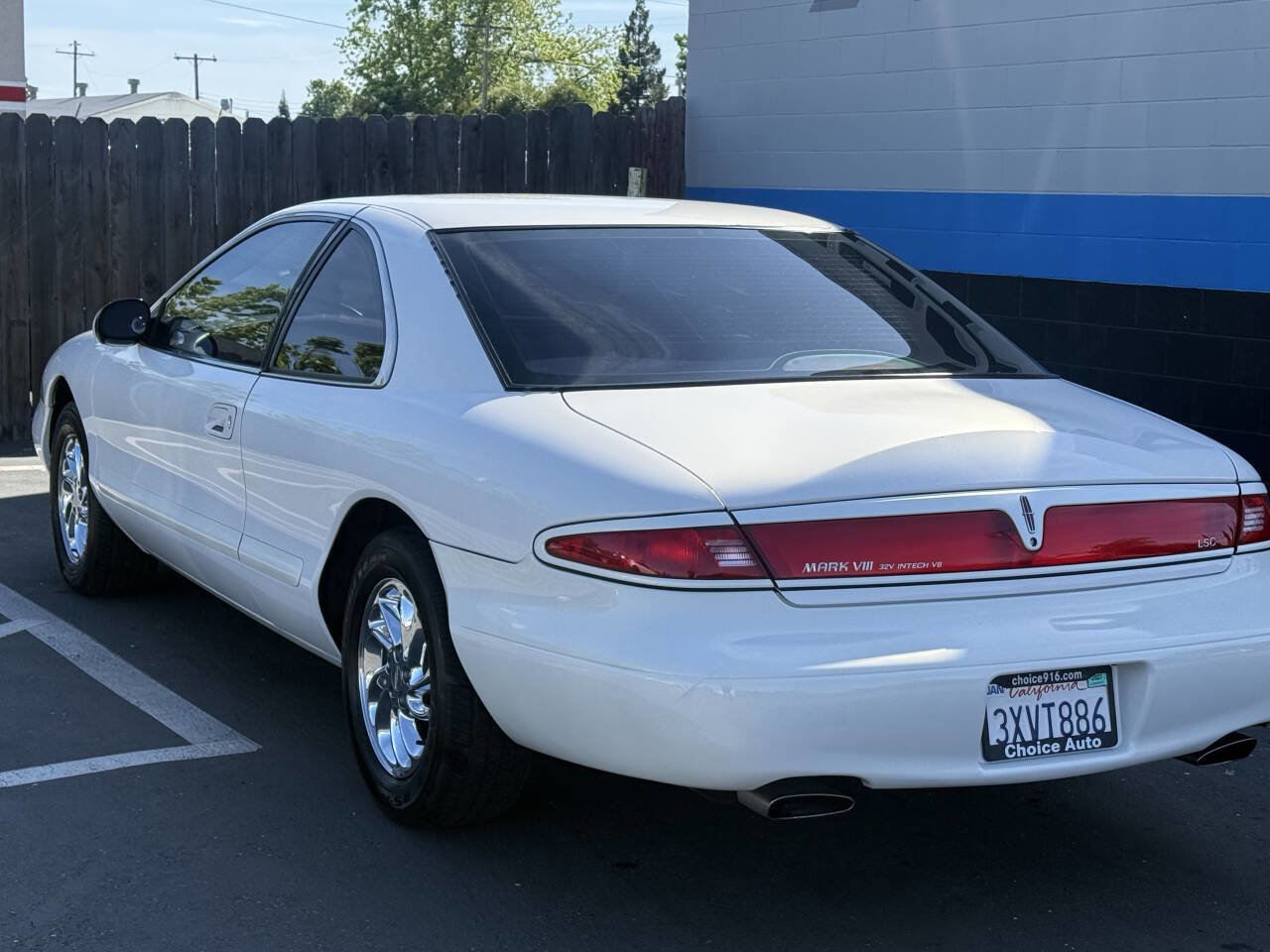 Used 1998 Lincoln Mark VIII LSC image 5