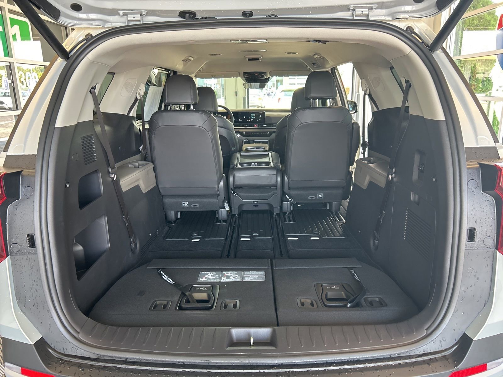 New 2026 Kia Carnival EX image 11