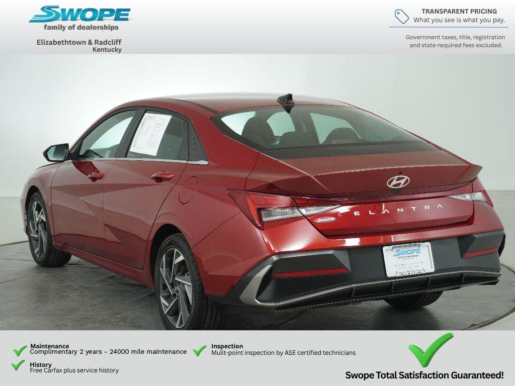 Used 2025 Hyundai Elantra SEL FWD image 5