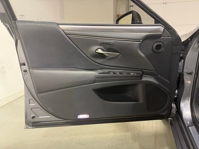 Used 2019 Lexus ES 350 F Sport w/ Accessory Package 2 image 8