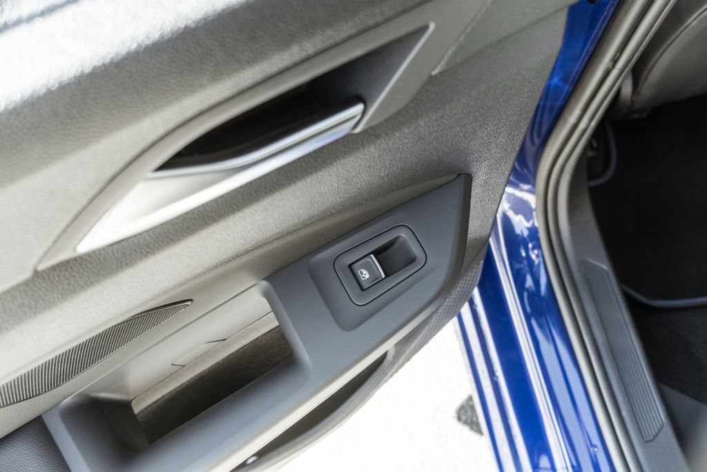 Used 2024 Volkswagen Golf R 4-Door image 32