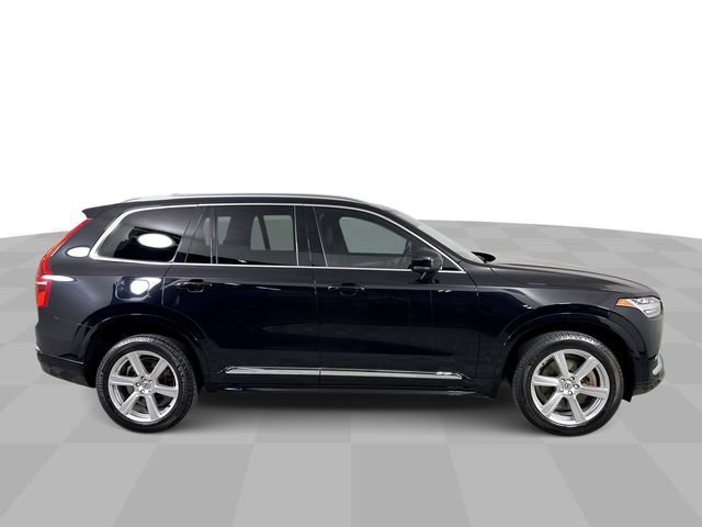 Used 2024 Volvo XC90 B5 Core AWD/4WD image 9