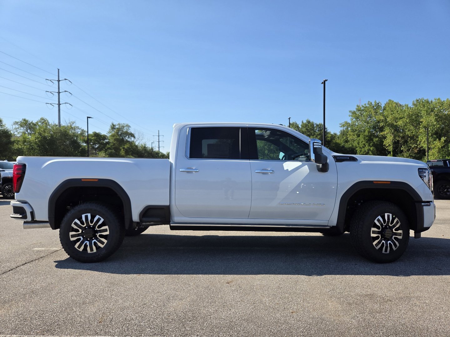 New 2026 GMC Sierra 2500 Denali Ultimate w/ Max Trailering Package AWD/4WD image 21