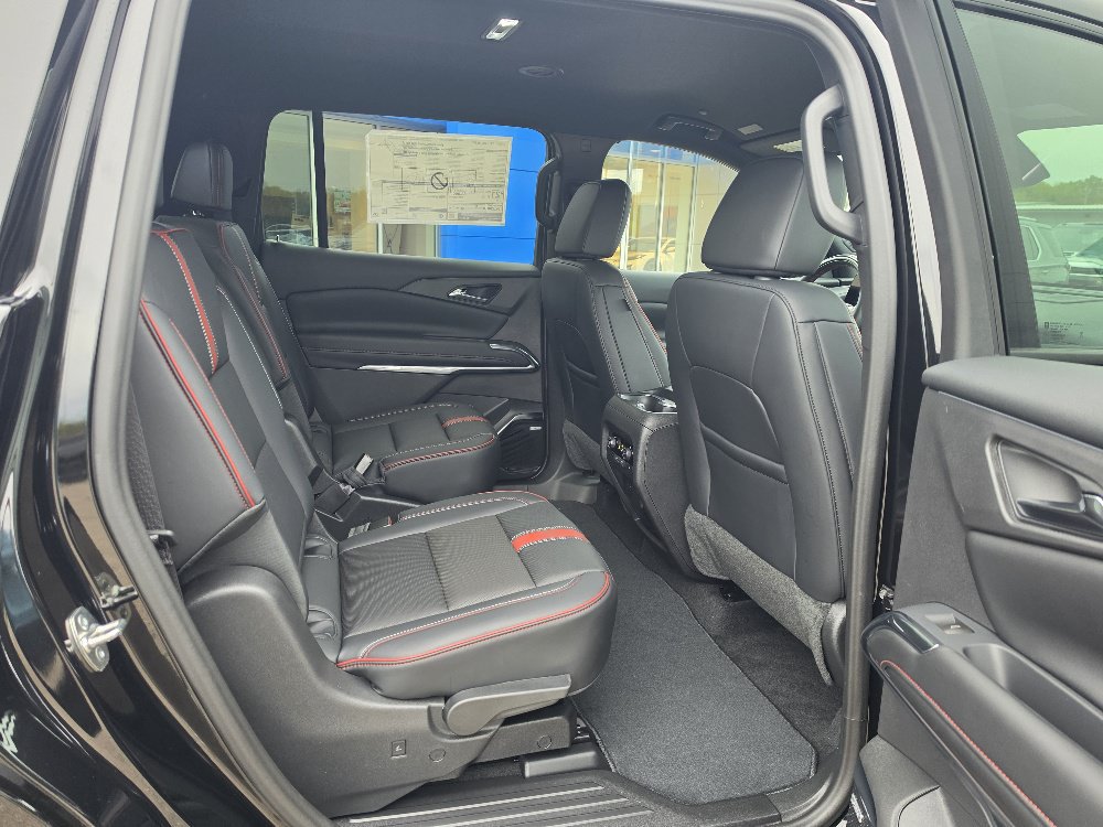 New 2027 Chevrolet Traverse RS AWD/4WD image 14