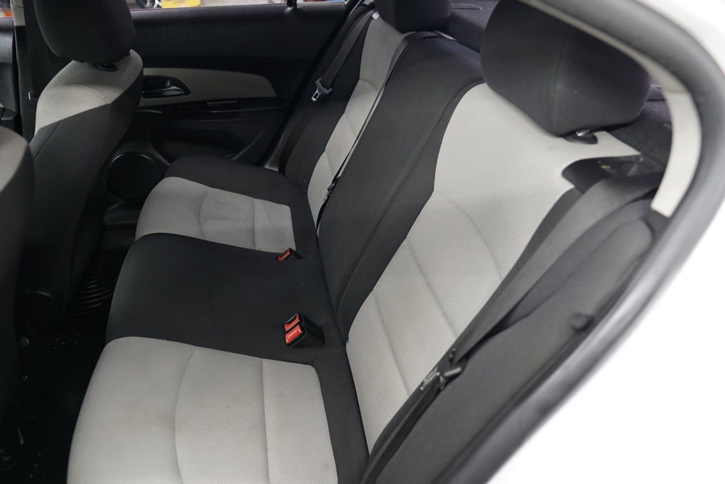 Used 2016 Chevrolet Cruze L FWD image 33