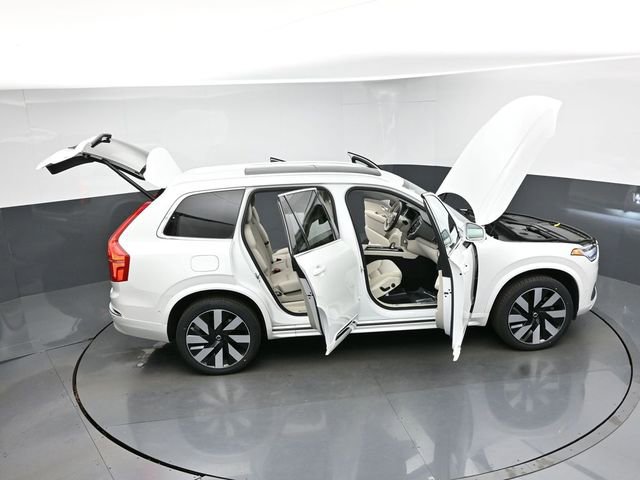 Used 2024 Volvo XC90 T8 Plus image 49