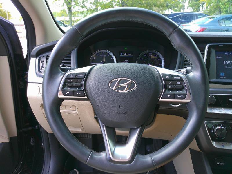 Used 2018 Hyundai Sonata SEL w/ Tech Package 02 image 13