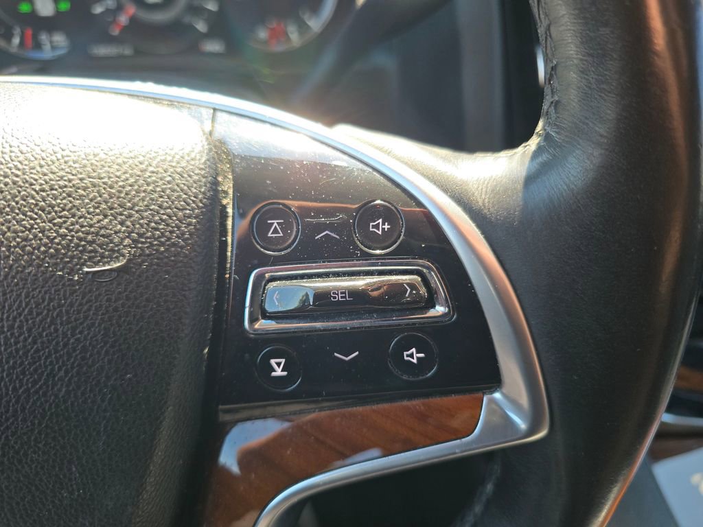 Used 2017 Cadillac Escalade Premium Luxury AWD/4WD image 15