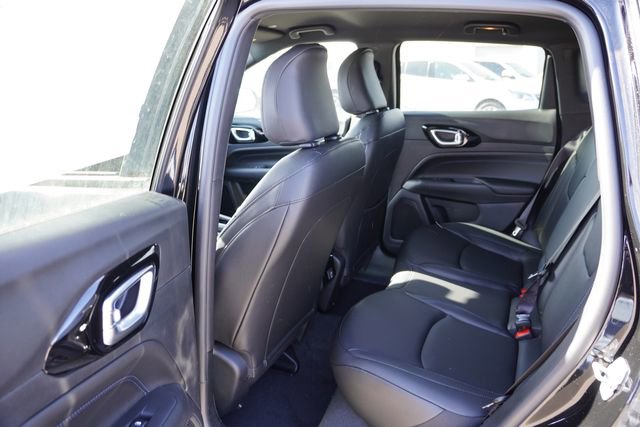 New 2026 Jeep Compass Limited image 12