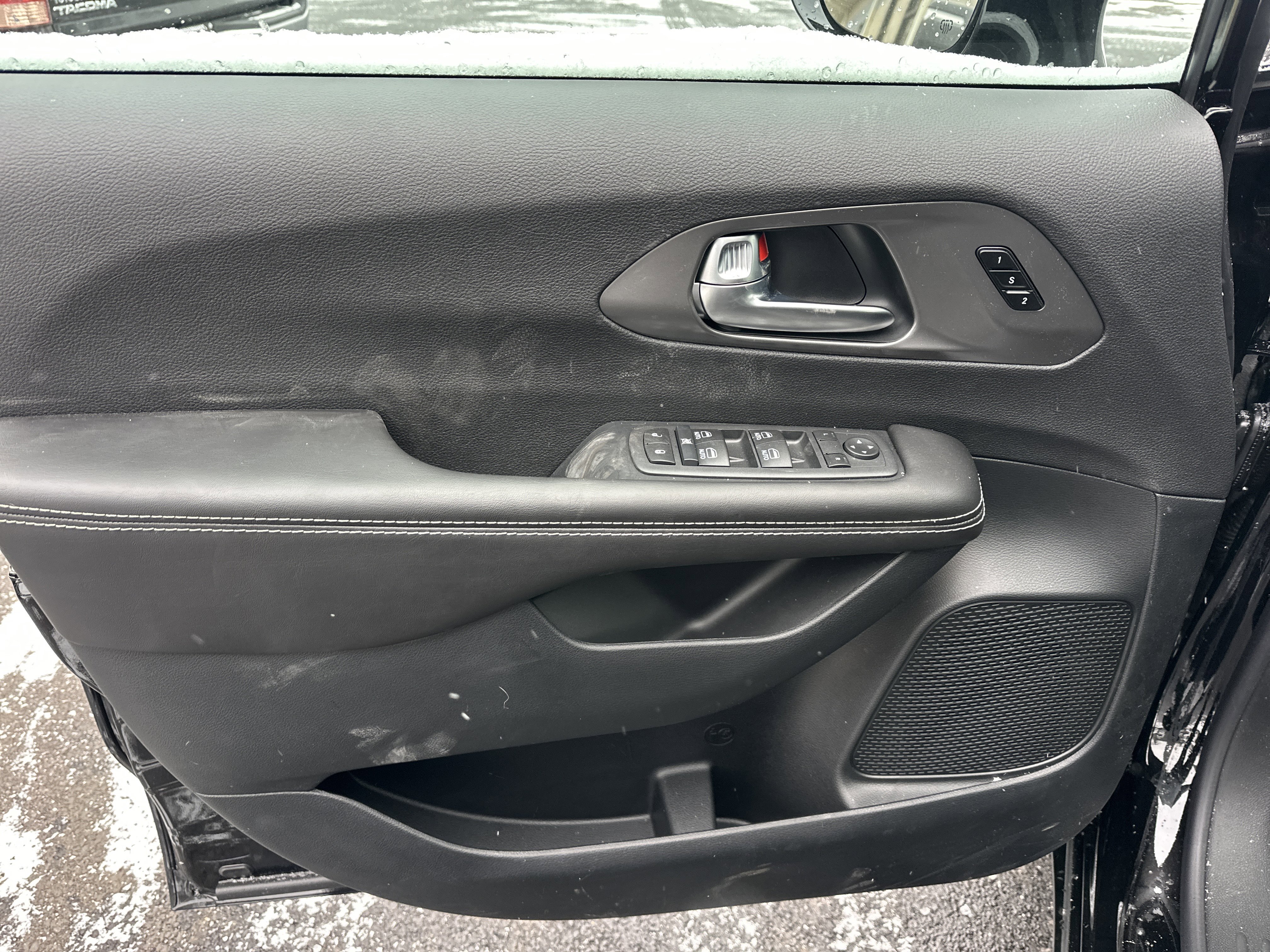 New 2026 Chrysler Pacifica Select image 26