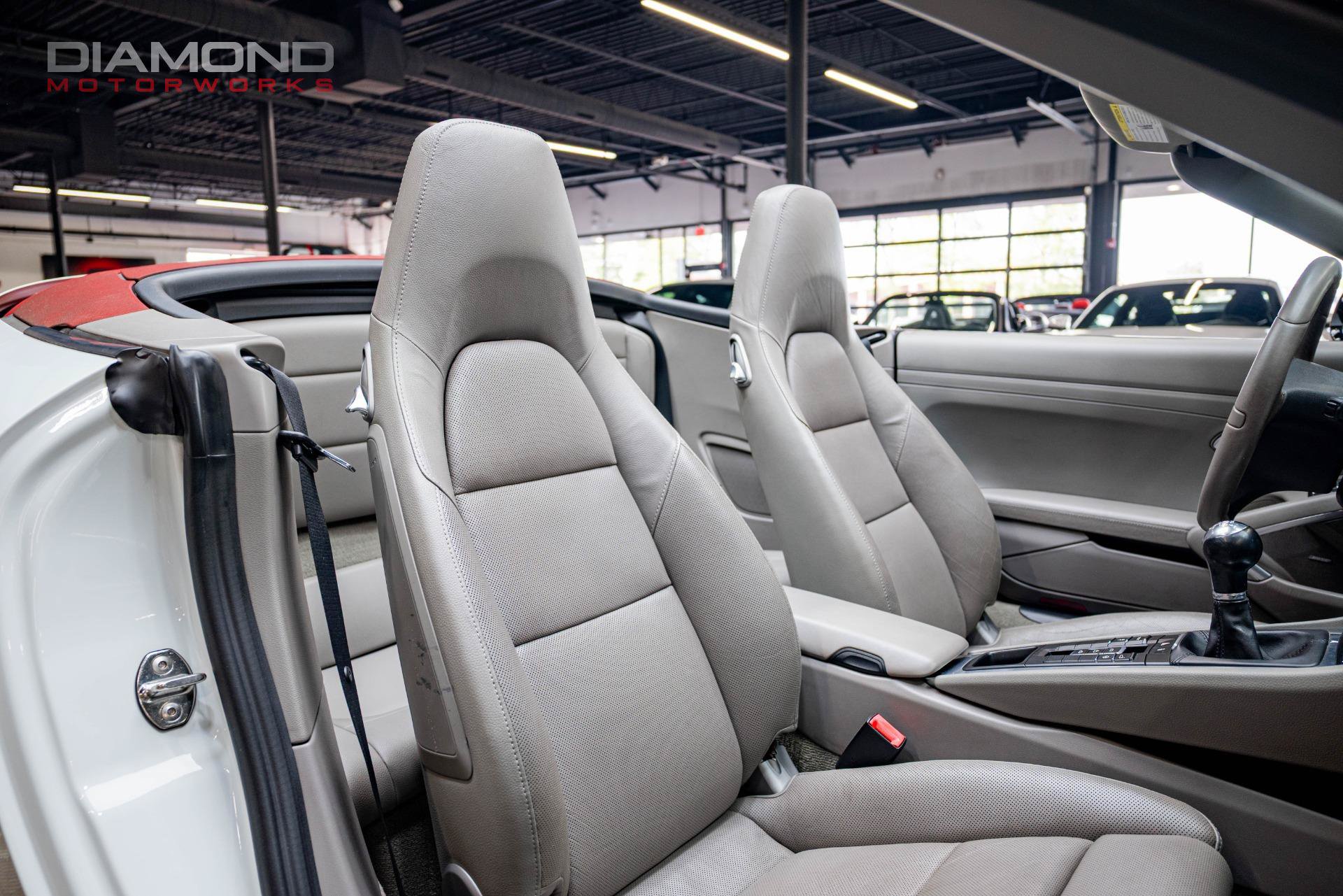 Used 2013 Porsche 911 Carrera w/ Bose Audio Pkg RWD image 22