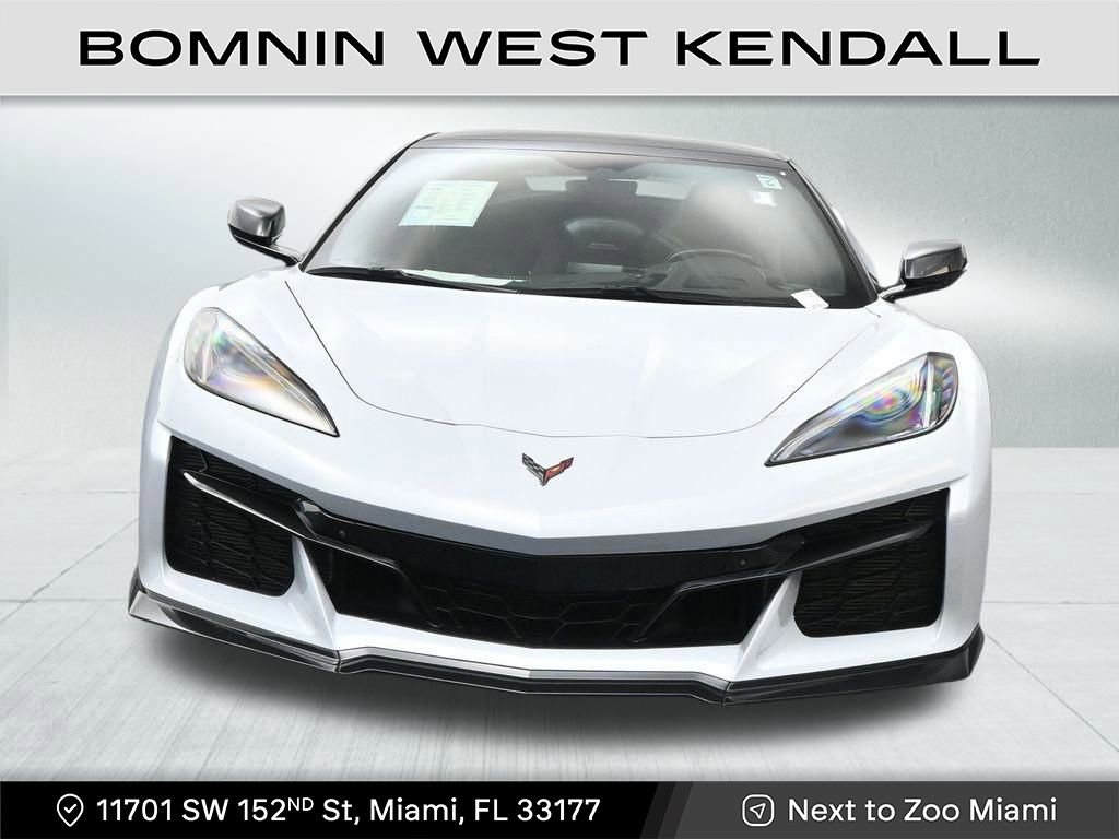 Used 2023 Chevrolet Corvette Z06 w/ Stealth Interior Trim Package image 8