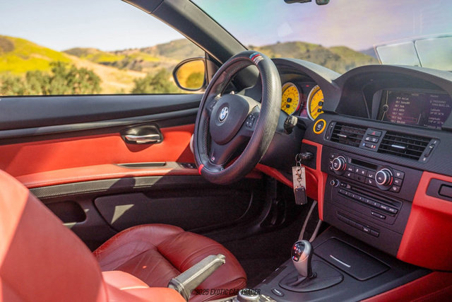 Used 2013 BMW M3 Convertible image 38