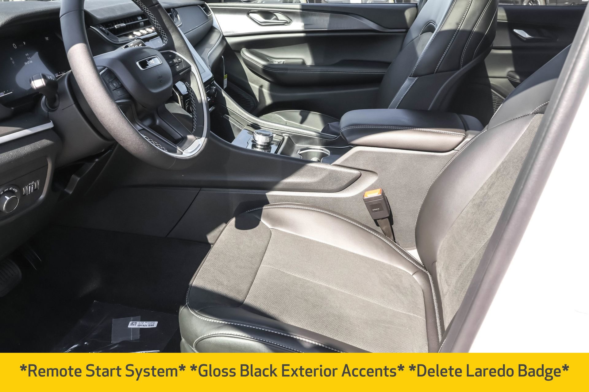 New 2025 Jeep Grand Cherokee Altitude image 5