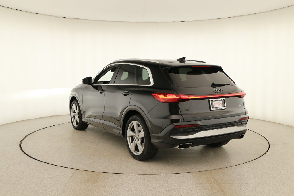 Certified 2025 Audi Q5 Prestige AWD/4WD image 4