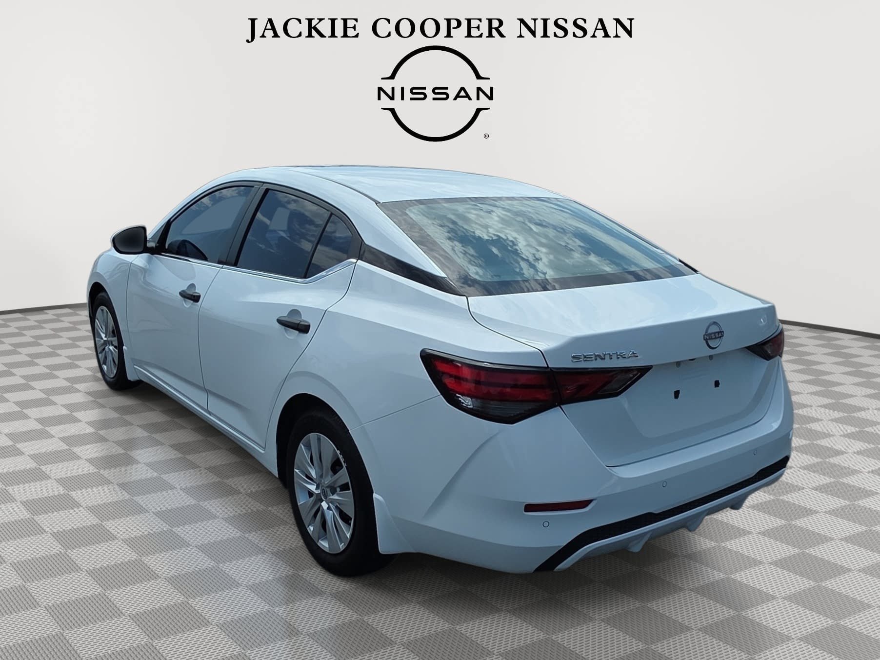 Used 2025 Nissan Sentra S FWD image 7