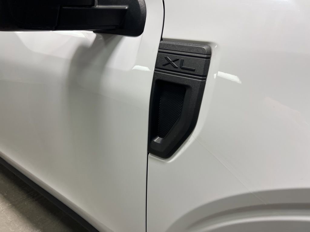 Used 2024 Ford Maverick XL w/ Equipment Group 100A Standard image 9