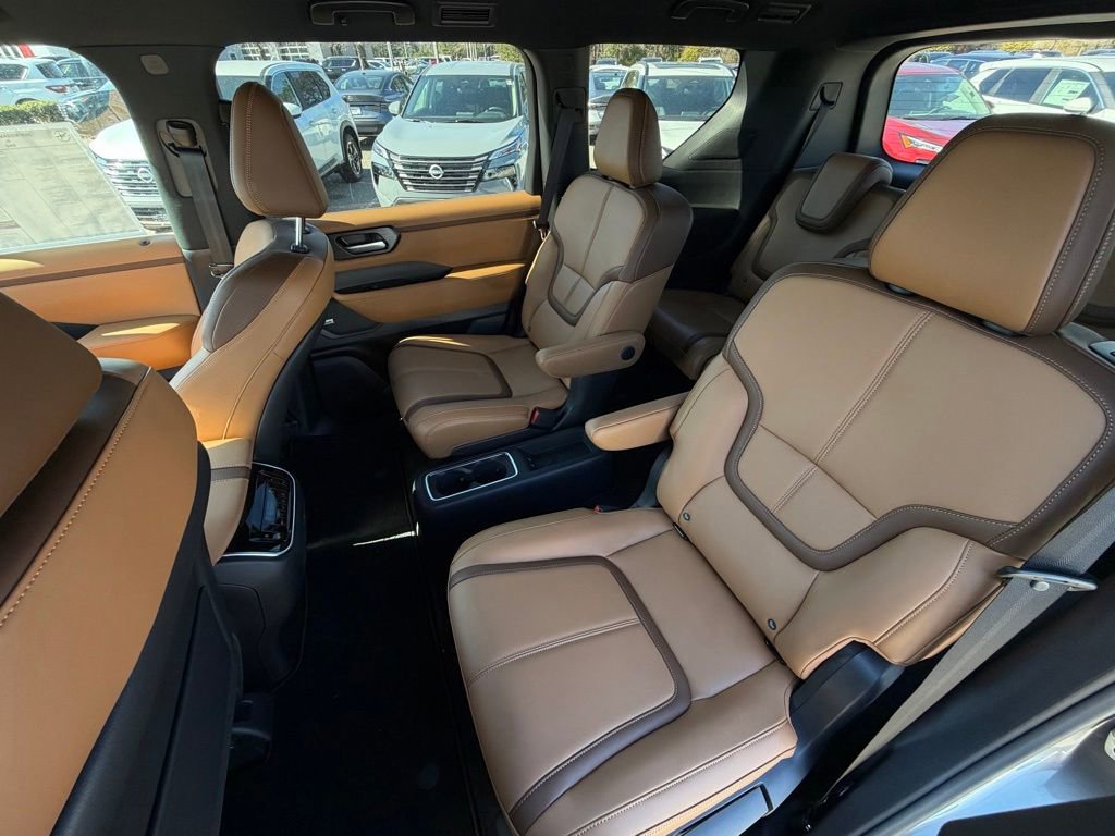 New 2026 Nissan Armada SL w/ Captain's Chari Seat Package image 23