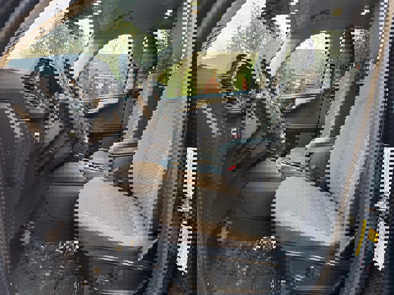 Used 2022 Ford Escape SE image 11