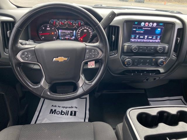 Used 2017 Chevrolet Silverado 1500 LT AWD/4WD image 6