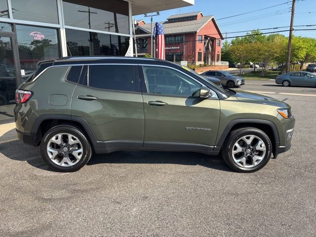 Used 2017 Jeep Compass Limited AWD/4WD image 35