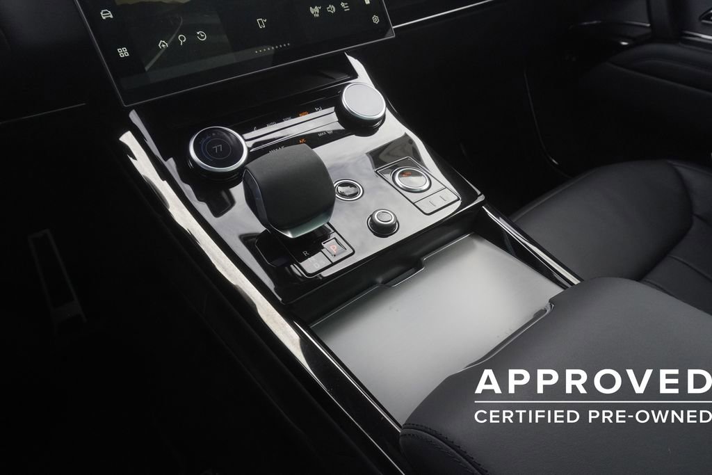 Used 2023 Land Rover Range Rover Sport SE Dynamic image 14