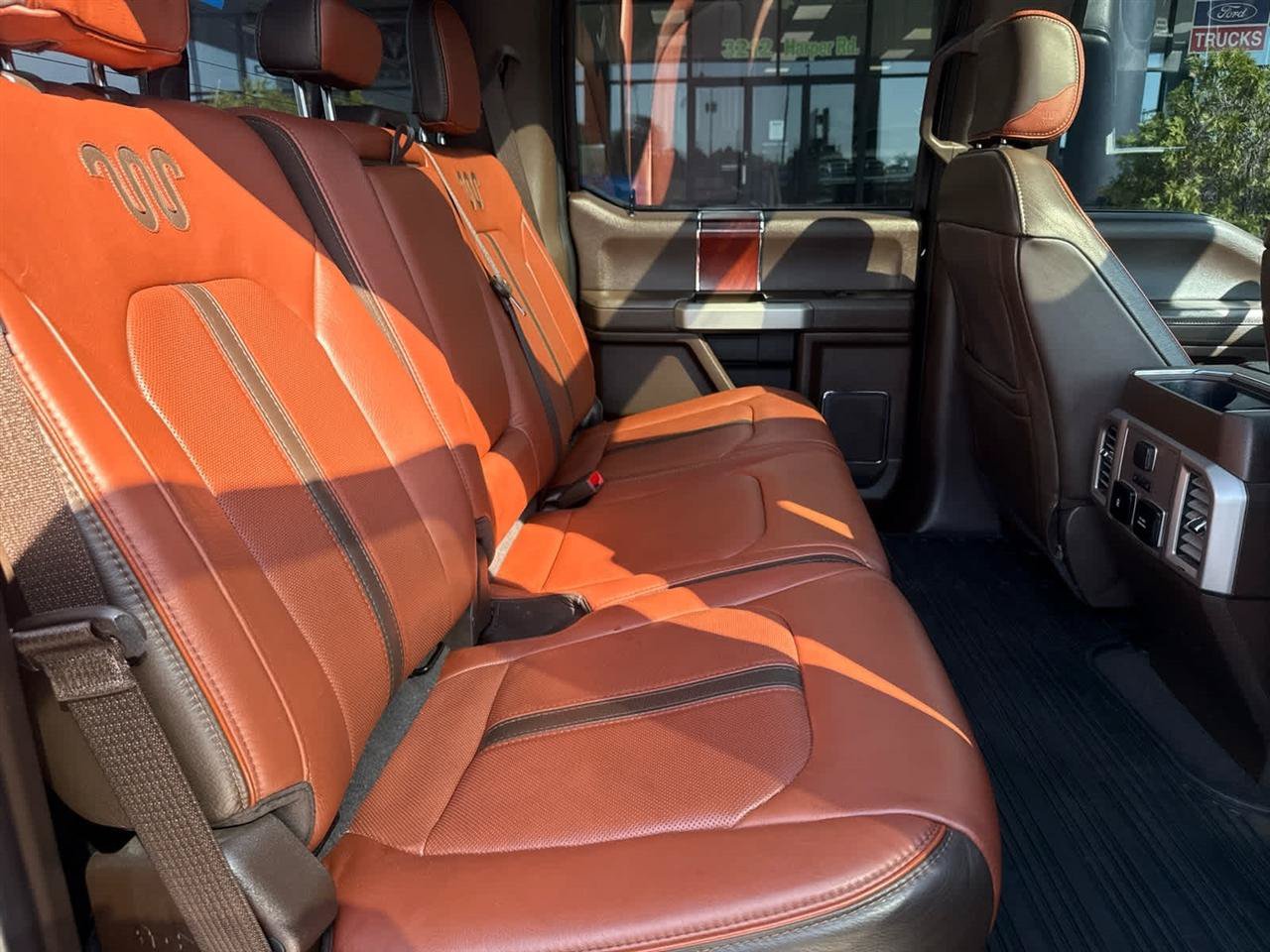 Used 2019 Ford F350 King Ranch w/ King Ranch Ultimate Package AWD/4WD image 27