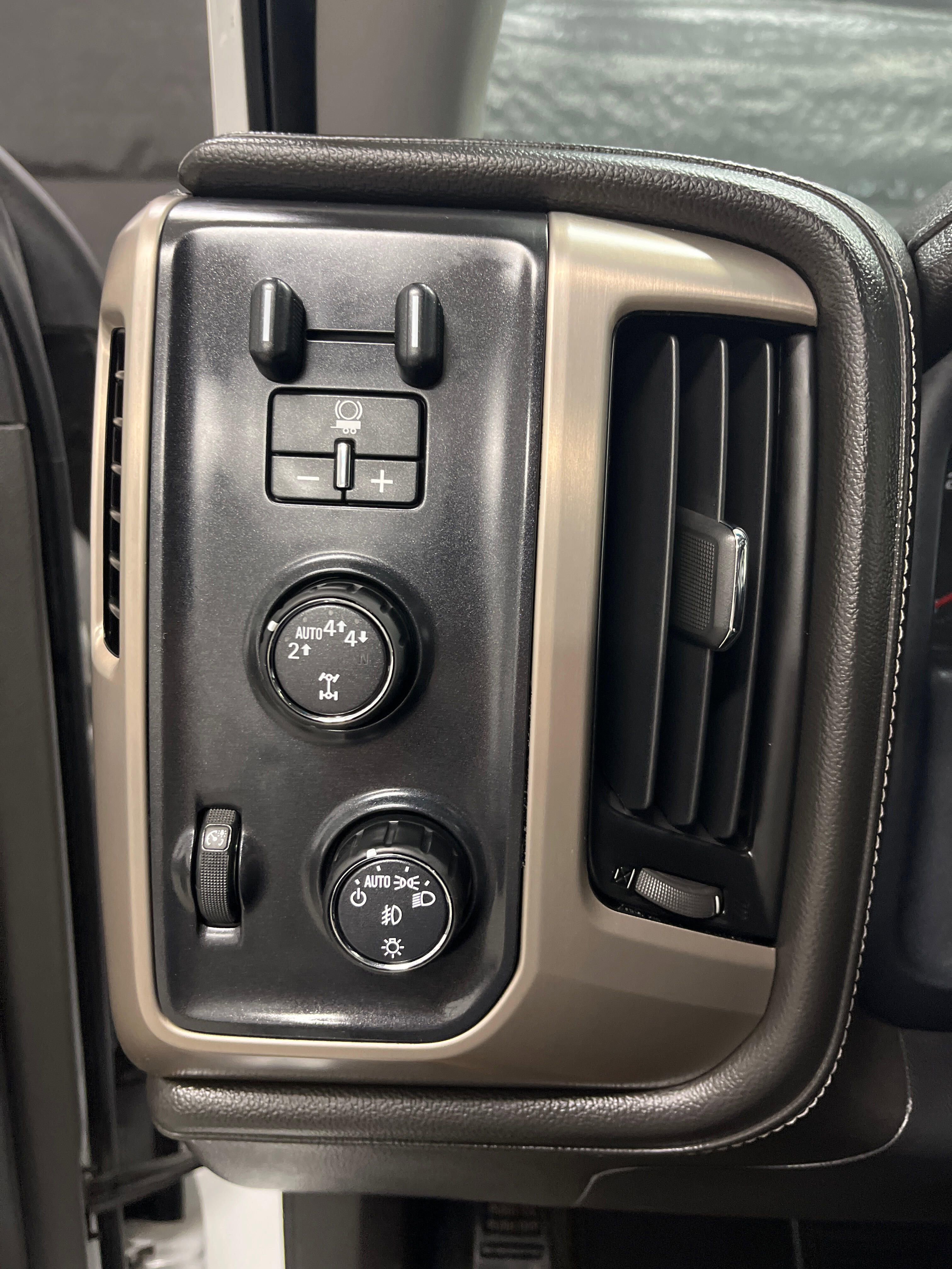 Used 2017 GMC Sierra 1500 Denali AWD/4WD image 21