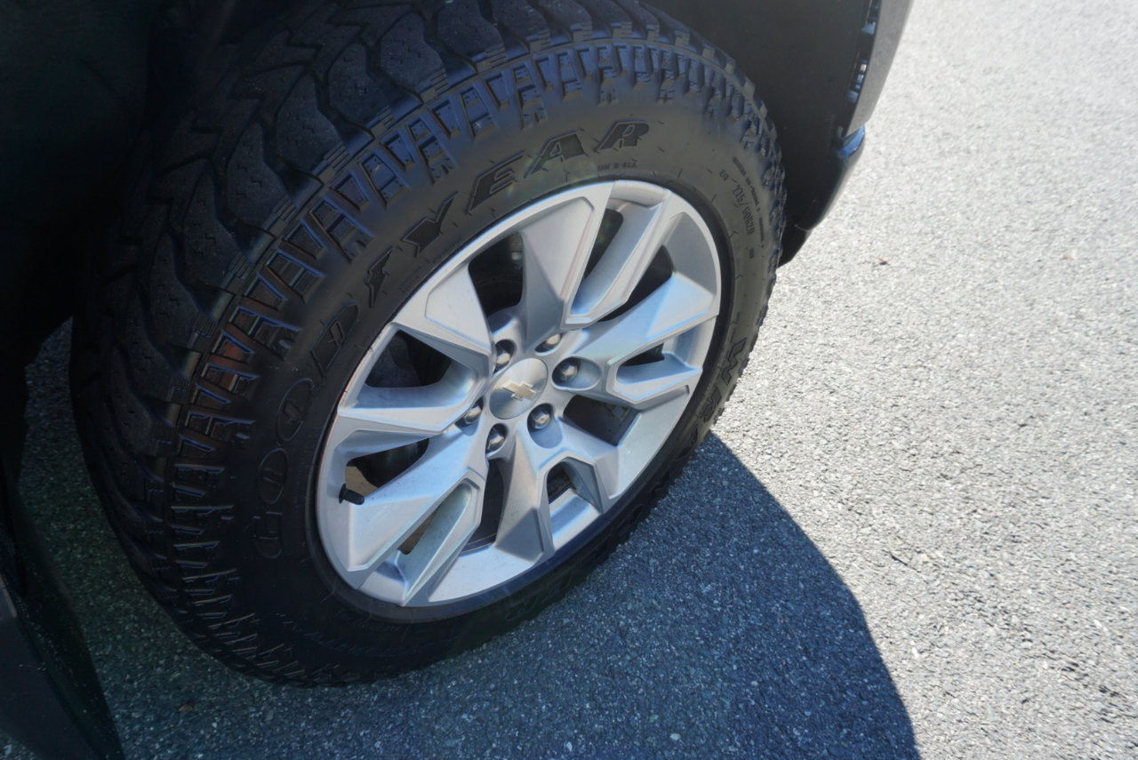 Used 2021 Chevrolet Silverado 1500 Custom image 4